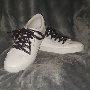 Tommy Hilfiger shoes